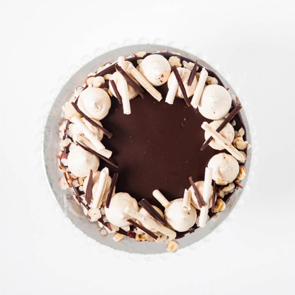 Hazelnut cake bakery near me Vauxhall, Wandsworth