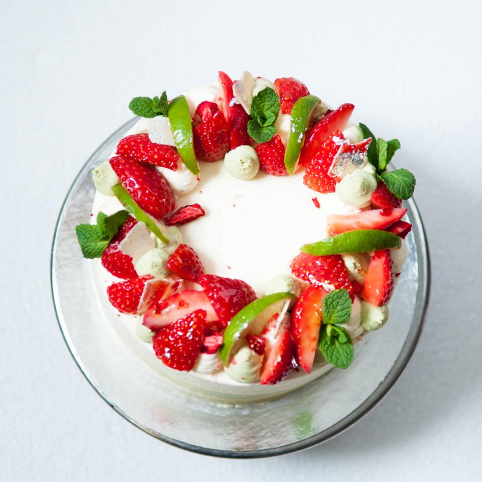 Strawberry white chocolate and lime cake